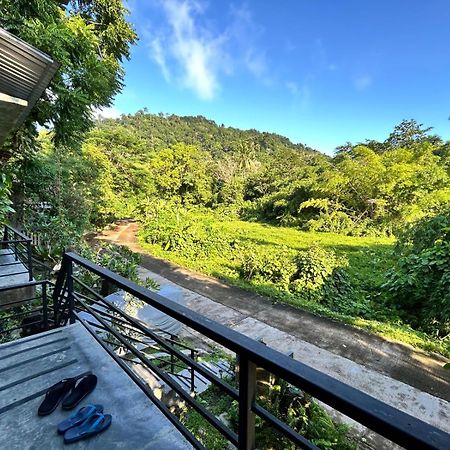 Phuchada Residence Nai Yang Beach Екстериор снимка