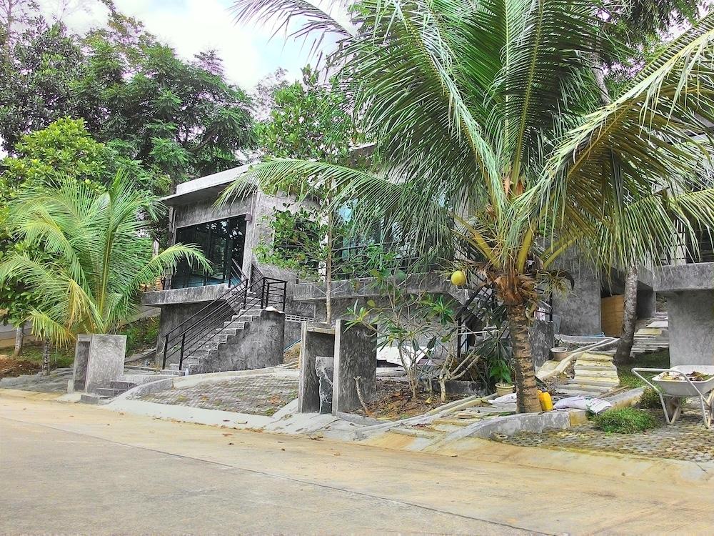 Phuchada Residence Nai Yang Beach Екстериор снимка