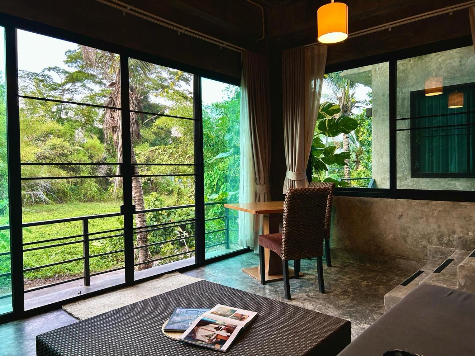 Phuchada Residence Nai Yang Beach Екстериор снимка